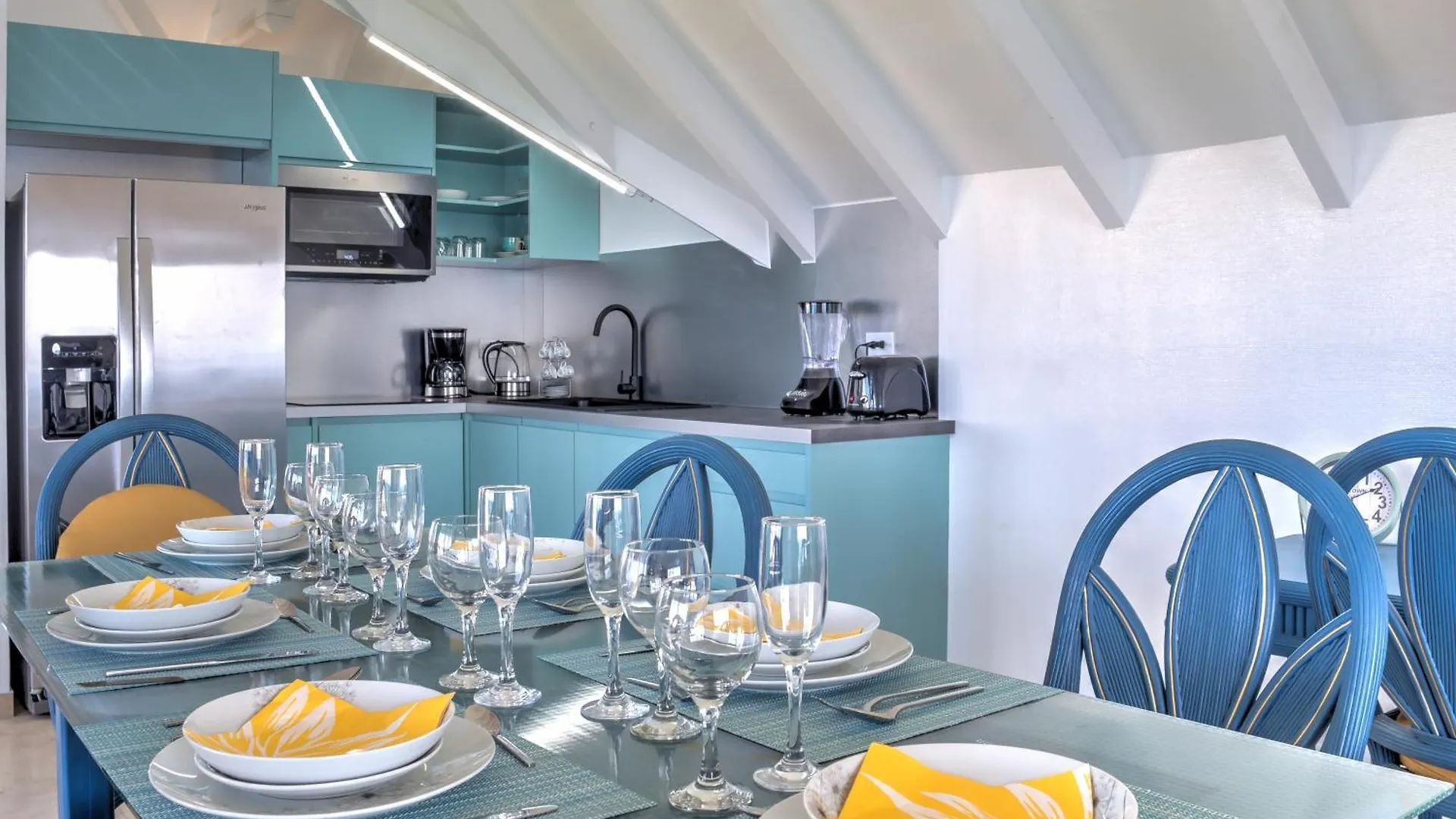 Penthouse Dominick Apartamento Cupecoy